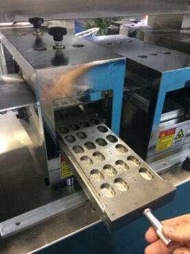 Materiale di imballaggio in PVC, rigonfiamento ad alta precisione, adatto a diversi bisogni di imballaggio alimentare e protezione dei prodotti